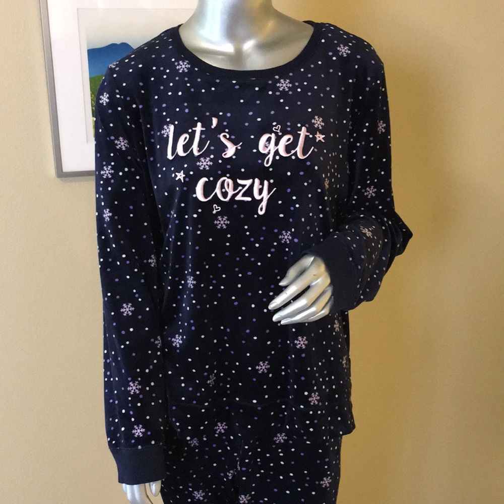 Jane and Bleecker Ladies' Fleece Pajama Set